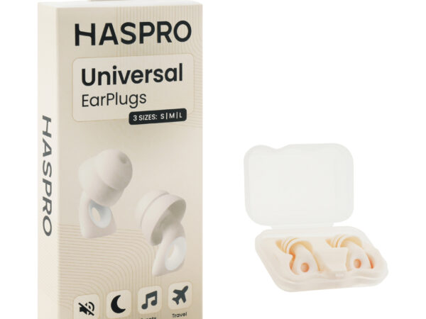 Zatyczki do uszu Haspro Universal w kolorze piaskowym – widok z bliska